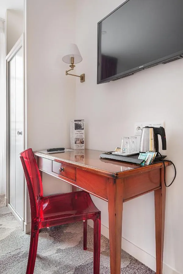 Courcelles Mederic Hotell Paris